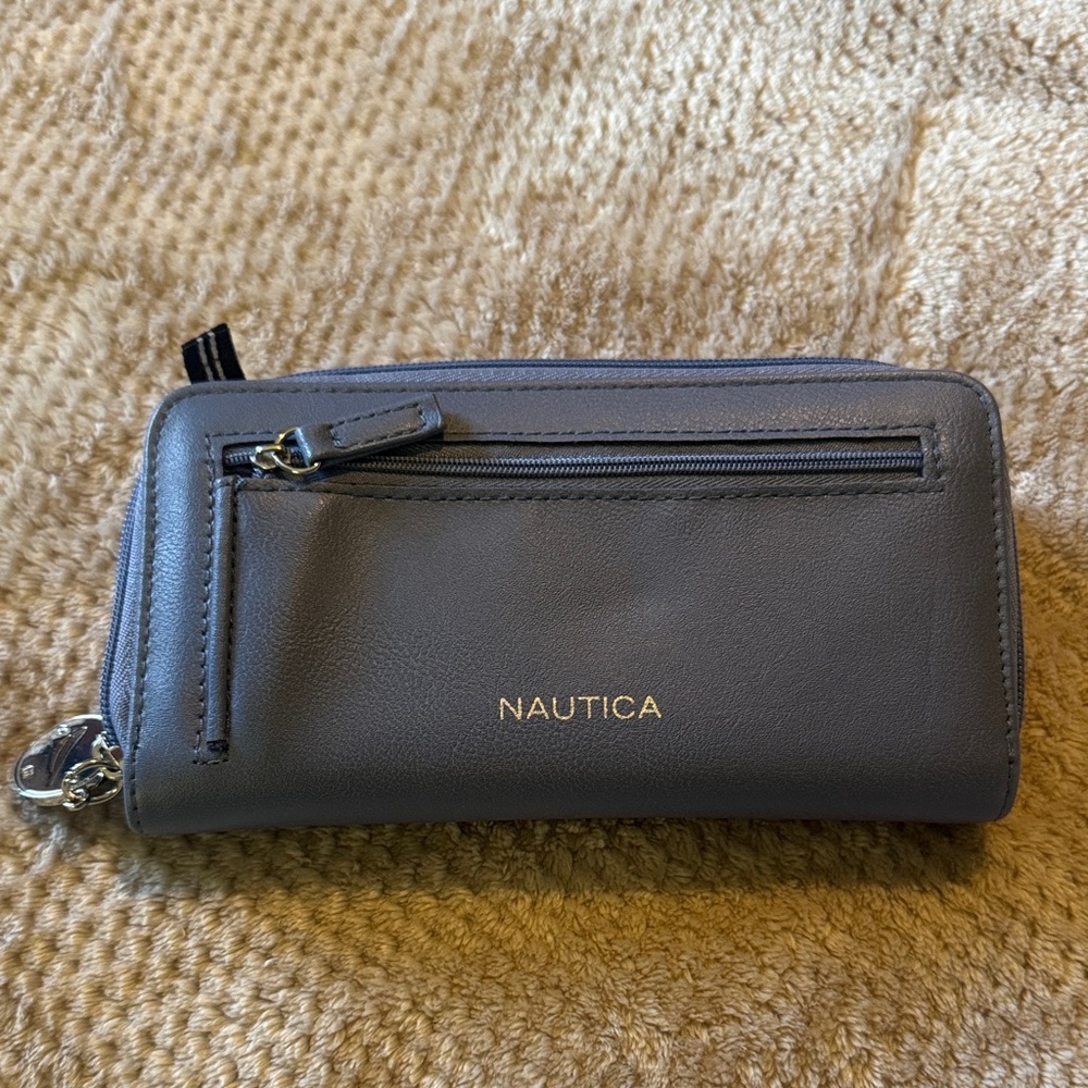 Nautica Charcoal Wallet with Zipper Detail